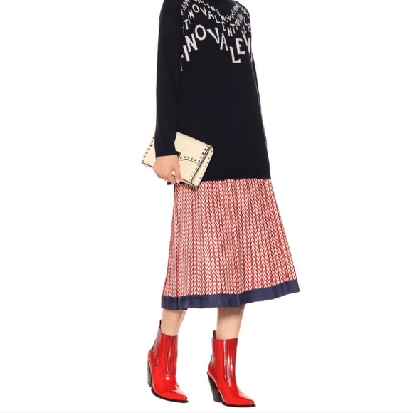 New Valentino Garavani Rockstud Leather Ankle Western Cowboy Boots NWT 10.5 US - Picture 2 of 16